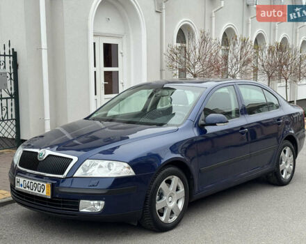 Синий Шкода Октавия, объемом двигателя 1.6 л и пробегом 223 тыс. км за 7099 $, фото 4 на Automoto.ua