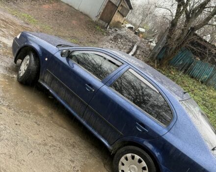 Синий Шкода Октавия, объемом двигателя 1.6 л и пробегом 306 тыс. км за 4200 $, фото 3 на Automoto.ua