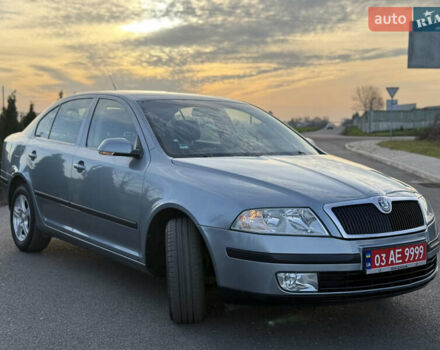 Синий Шкода Октавия, объемом двигателя 1.6 л и пробегом 214 тыс. км за 6550 $, фото 4 на Automoto.ua