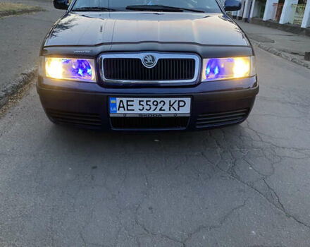 Синий Шкода Октавия, объемом двигателя 1.6 л и пробегом 180 тыс. км за 5900 $, фото 1 на Automoto.ua