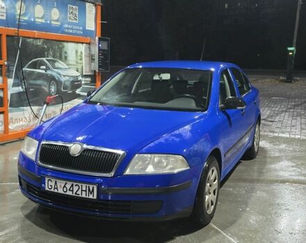 Синий Шкода Октавия, объемом двигателя 1.9 л и пробегом 250 тыс. км за 2750 $, фото 2 на Automoto.ua