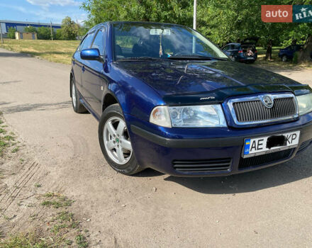 Синий Шкода Октавия, объемом двигателя 1.6 л и пробегом 180 тыс. км за 5900 $, фото 4 на Automoto.ua