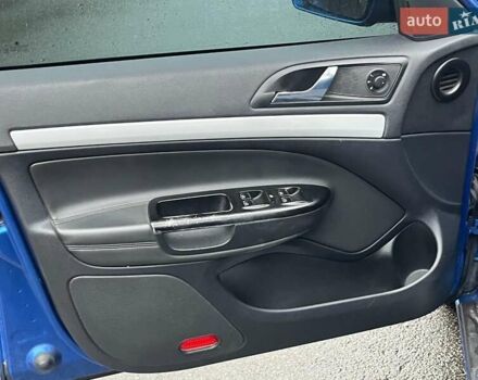 Синий Шкода Октавия, объемом двигателя 2 л и пробегом 342 тыс. км за 7290 $, фото 15 на Automoto.ua