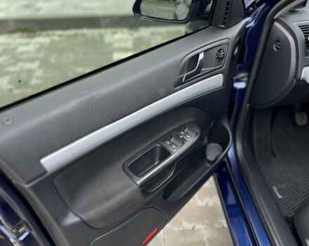 Синий Шкода Октавия, объемом двигателя 1.6 л и пробегом 210 тыс. км за 5500 $, фото 12 на Automoto.ua