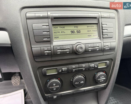 Синій Шкода Октавія, об'ємом двигуна 0 л та пробігом 105 тис. км за 8199 $, фото 64 на Automoto.ua