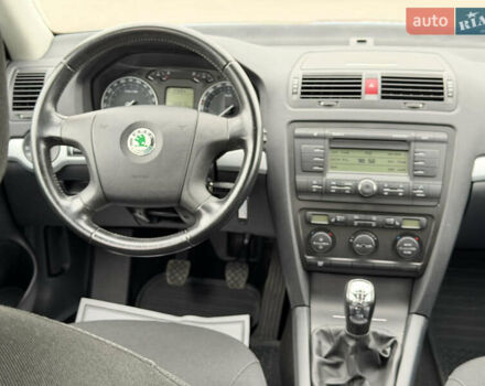 Синій Шкода Октавія, об'ємом двигуна 0 л та пробігом 105 тис. км за 8199 $, фото 73 на Automoto.ua