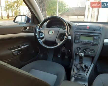 Синій Шкода Октавія, об'ємом двигуна 1.6 л та пробігом 201 тис. км за 6800 $, фото 23 на Automoto.ua