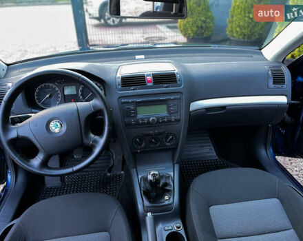 Синий Шкода Октавия, объемом двигателя 1.6 л и пробегом 157 тыс. км за 6750 $, фото 21 на Automoto.ua