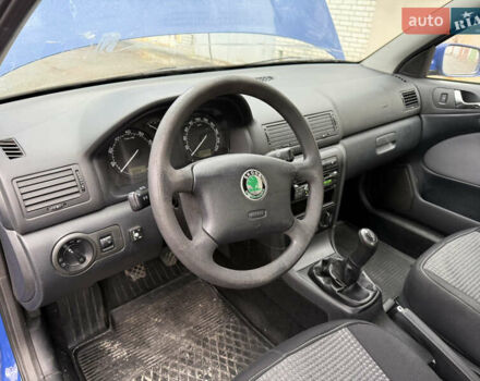 Синий Шкода Октавия, объемом двигателя 1.6 л и пробегом 117 тыс. км за 3800 $, фото 12 на Automoto.ua