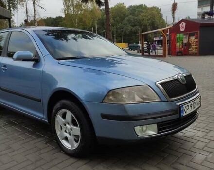 Синий Шкода Октавия, объемом двигателя 1.4 л и пробегом 300 тыс. км за 4500 $, фото 2 на Automoto.ua