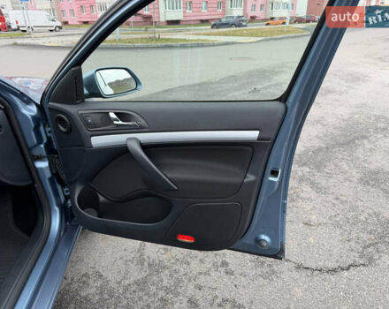 Синій Шкода Октавія, об'ємом двигуна 0 л та пробігом 105 тис. км за 8199 $, фото 78 на Automoto.ua