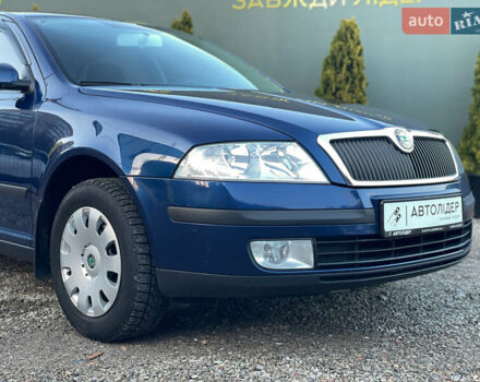 Синий Шкода Октавия, объемом двигателя 1.6 л и пробегом 157 тыс. км за 6750 $, фото 3 на Automoto.ua