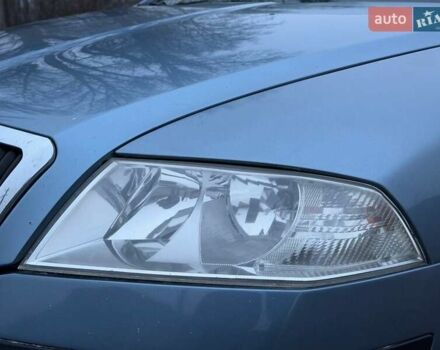 Синий Шкода Октавия, объемом двигателя 1.6 л и пробегом 180 тыс. км за 5850 $, фото 4 на Automoto.ua