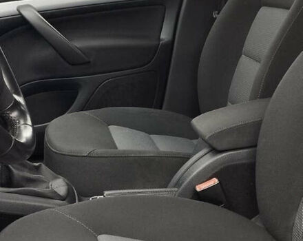 Синий Шкода Октавия, объемом двигателя 1.6 л и пробегом 241 тыс. км за 6900 $, фото 7 на Automoto.ua