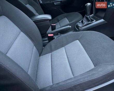 Синий Шкода Октавия, объемом двигателя 1.6 л и пробегом 180 тыс. км за 5850 $, фото 30 на Automoto.ua