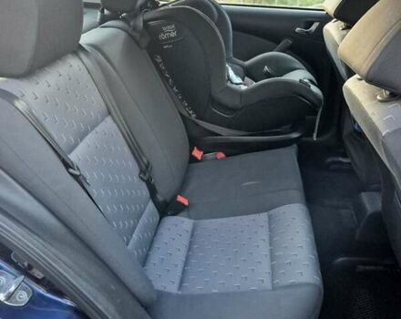 Синій Шкода Октавія, об'ємом двигуна 1.6 л та пробігом 236 тис. км за 4500 $, фото 12 на Automoto.ua