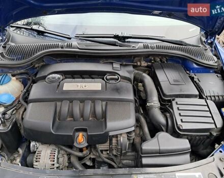 Синій Шкода Октавія, об'ємом двигуна 1.6 л та пробігом 265 тис. км за 7500 $, фото 13 на Automoto.ua