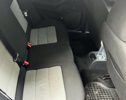 Синий Шкода Октавия, объемом двигателя 1.6 л и пробегом 258 тыс. км за 5200 $, фото 2 на Automoto.ua