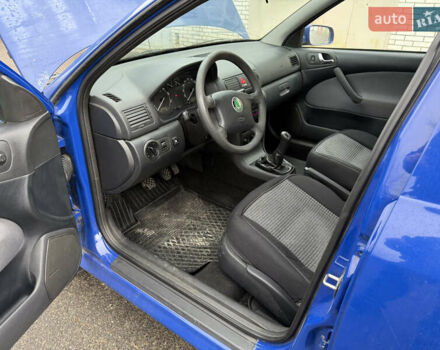 Синий Шкода Октавия, объемом двигателя 1.6 л и пробегом 117 тыс. км за 3800 $, фото 8 на Automoto.ua