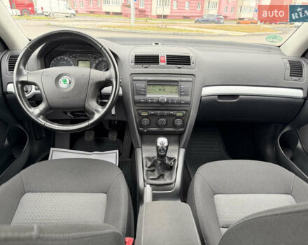 Синій Шкода Октавія, об'ємом двигуна 0 л та пробігом 105 тис. км за 8199 $, фото 72 на Automoto.ua