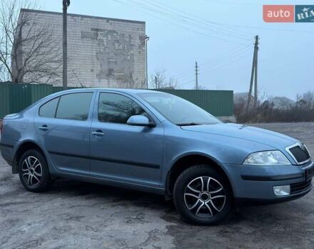 Синий Шкода Октавия, объемом двигателя 1.6 л и пробегом 180 тыс. км за 5850 $, фото 1 на Automoto.ua