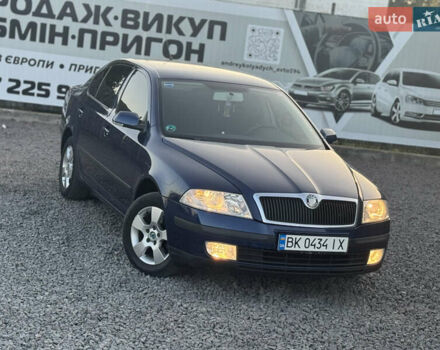 Синій Шкода Октавія, об'ємом двигуна 1.6 л та пробігом 230 тис. км за 5950 $, фото 2 на Automoto.ua
