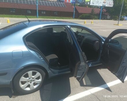 Синій Шкода Октавія, об'ємом двигуна 1.9 л та пробігом 341 тис. км за 5600 $, фото 2 на Automoto.ua