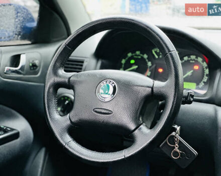 Синій Шкода Октавія, об'ємом двигуна 1.6 л та пробігом 250 тис. км за 5700 $, фото 21 на Automoto.ua