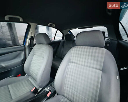 Синій Шкода Октавія, об'ємом двигуна 1.6 л та пробігом 250 тис. км за 5700 $, фото 14 на Automoto.ua