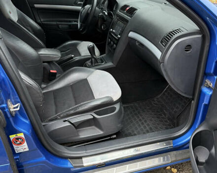 Синий Шкода Октавия, объемом двигателя 1.98 л и пробегом 227 тыс. км за 5600 $, фото 12 на Automoto.ua