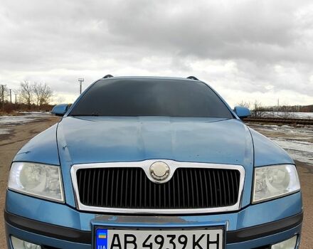 Синий Шкода Октавия, объемом двигателя 1.6 л и пробегом 305 тыс. км за 6250 $, фото 2 на Automoto.ua