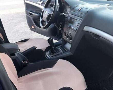 Синій Шкода Октавія, об'ємом двигуна 1.6 л та пробігом 290 тис. км за 6000 $, фото 3 на Automoto.ua