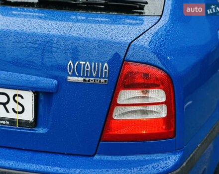 Синій Шкода Октавія, об'ємом двигуна 1.6 л та пробігом 250 тис. км за 5700 $, фото 5 на Automoto.ua