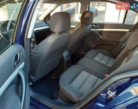 Синій Шкода Октавія, об'ємом двигуна 1.6 л та пробігом 201 тис. км за 6800 $, фото 17 на Automoto.ua