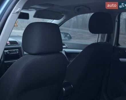 Синий Шкода Октавия, объемом двигателя 1.6 л и пробегом 180 тыс. км за 5850 $, фото 39 на Automoto.ua