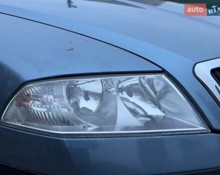 Синий Шкода Октавия, объемом двигателя 1.6 л и пробегом 180 тыс. км за 5850 $, фото 2 на Automoto.ua