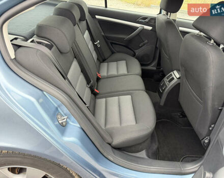 Синій Шкода Октавія, об'ємом двигуна 0 л та пробігом 105 тис. км за 8199 $, фото 76 на Automoto.ua