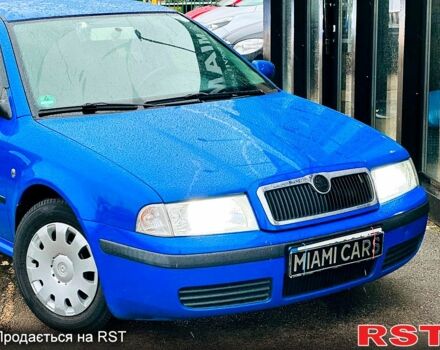 Синий Шкода Октавия, объемом двигателя 1.6 л и пробегом 250 тыс. км за 5699 $, фото 1 на Automoto.ua