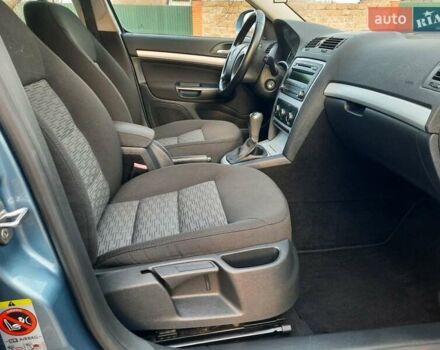 Синий Шкода Октавия, объемом двигателя 1.6 л и пробегом 176 тыс. км за 8350 $, фото 80 на Automoto.ua