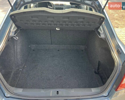 Синий Шкода Октавия, объемом двигателя 1.6 л и пробегом 191 тыс. км за 8000 $, фото 9 на Automoto.ua