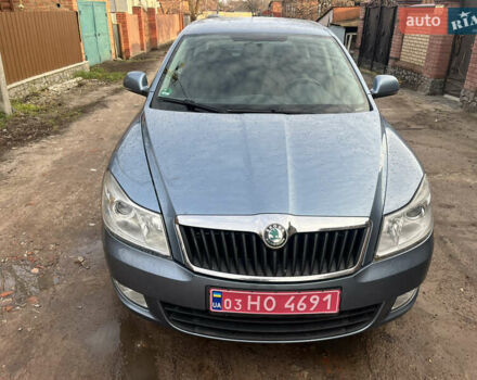 Синий Шкода Октавия, объемом двигателя 1.6 л и пробегом 207 тыс. км за 8450 $, фото 21 на Automoto.ua