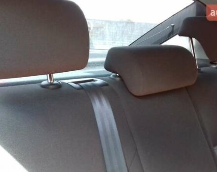 Синій Шкода Октавія, об'ємом двигуна 1.6 л та пробігом 181 тис. км за 8000 $, фото 6 на Automoto.ua