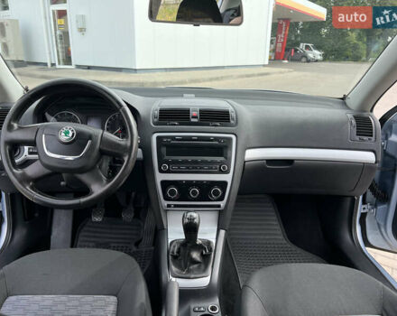 Синий Шкода Октавия, объемом двигателя 1.6 л и пробегом 248 тыс. км за 7999 $, фото 22 на Automoto.ua