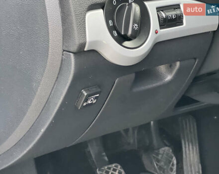 Синий Шкода Октавия, объемом двигателя 1.6 л и пробегом 248 тыс. км за 7999 $, фото 26 на Automoto.ua