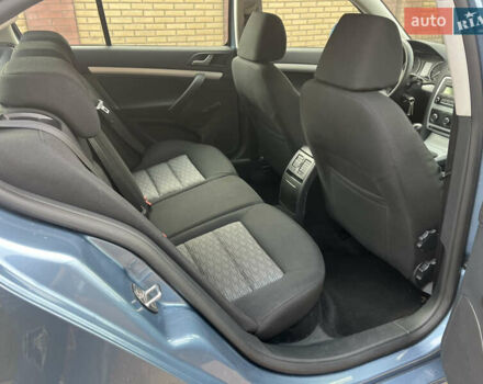 Синий Шкода Октавия, объемом двигателя 1.6 л и пробегом 207 тыс. км за 8450 $, фото 50 на Automoto.ua