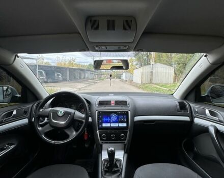 Шкода Октавія 2009 у Кривому Розі на Automoto.ua Синій Шкода Октавія, об'ємом двигуна 1.6 л та пробігом 235 тис. км за 6700 $, фото 10 на Automoto.ua