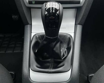 Синий Шкода Октавия, объемом двигателя 1.6 л и пробегом 85 тыс. км за 8999 $, фото 81 на Automoto.ua