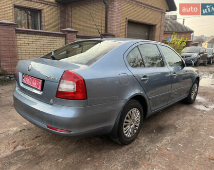 Синий Шкода Октавия, объемом двигателя 1.6 л и пробегом 207 тыс. км за 8450 $, фото 6 на Automoto.ua