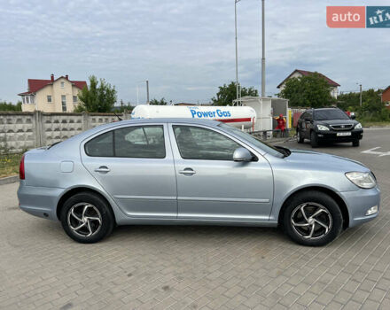 Синий Шкода Октавия, объемом двигателя 1.6 л и пробегом 248 тыс. км за 7999 $, фото 10 на Automoto.ua