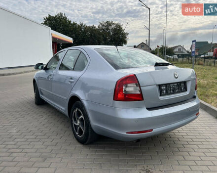 Синий Шкода Октавия, объемом двигателя 1.6 л и пробегом 248 тыс. км за 7999 $, фото 9 на Automoto.ua